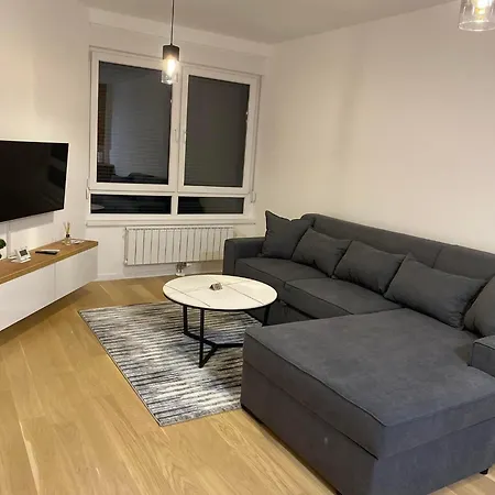 Apartman Elegance Διαμέρισμα Τούζλα